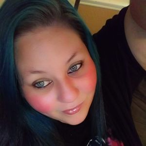 Meet your Posher, Tori